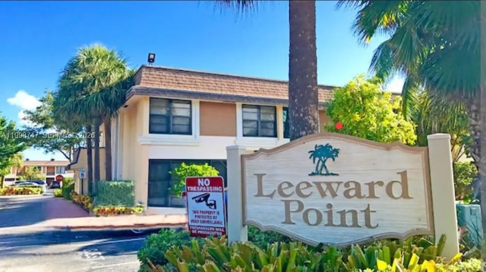 16446 NE 27th Pl #38 North Miami Beach, FL 33160