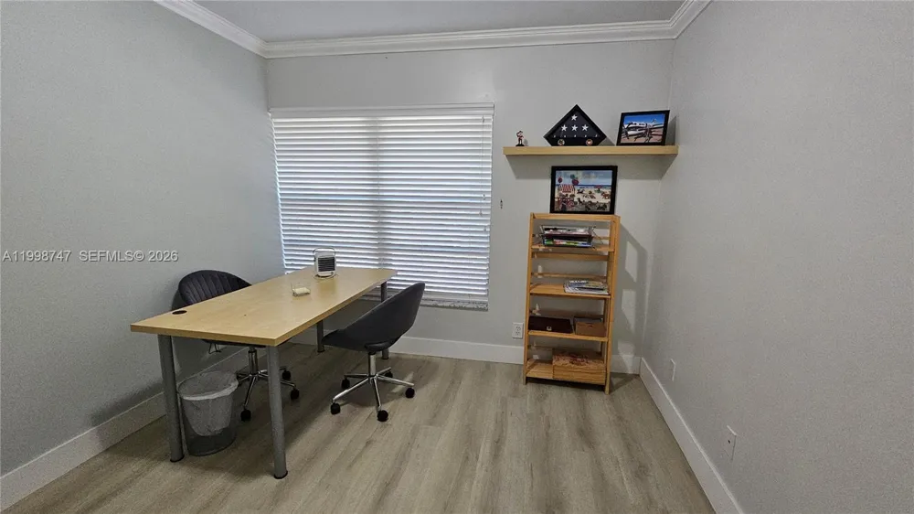 16446 NE 27th Pl #38 North Miami Beach, FL 33160