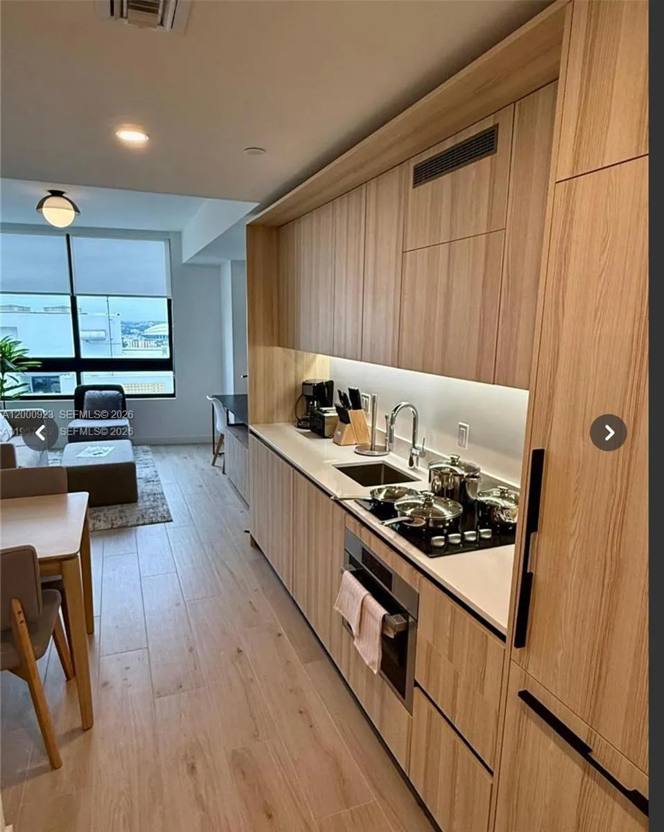 225 Miami Ave #212 Miami, FL 33128