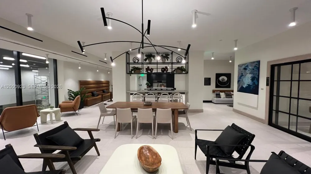225 Miami Ave #212 Miami, FL 33128