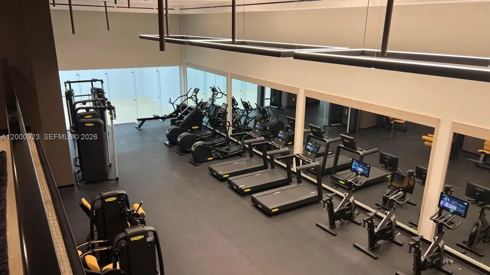225 Miami Ave #212 Miami, FL 33128