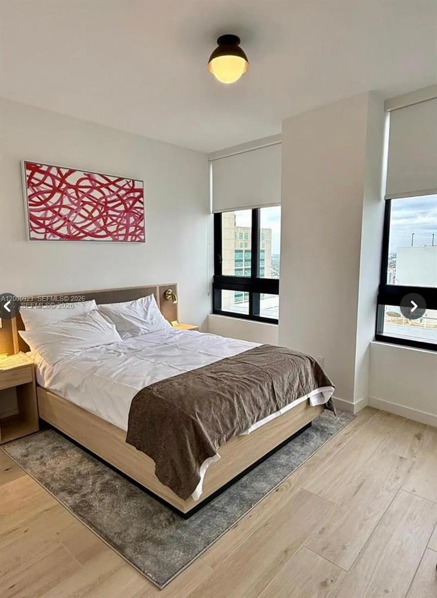 225 Miami Ave #212 Miami, FL 33128