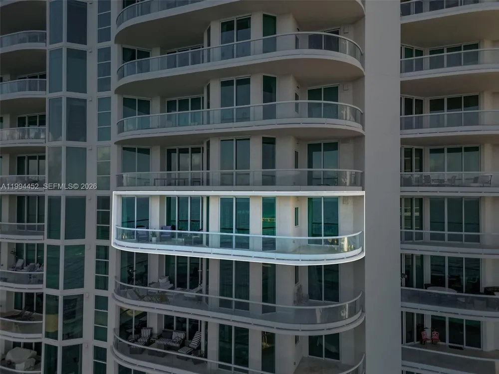 16047 Collins Ave #1202 Sunny Isles Beach, FL 33160