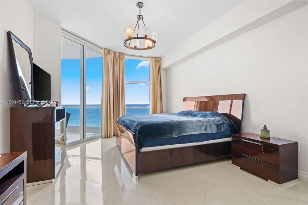 16047 Collins Ave #1202 Sunny Isles Beach, FL 33160