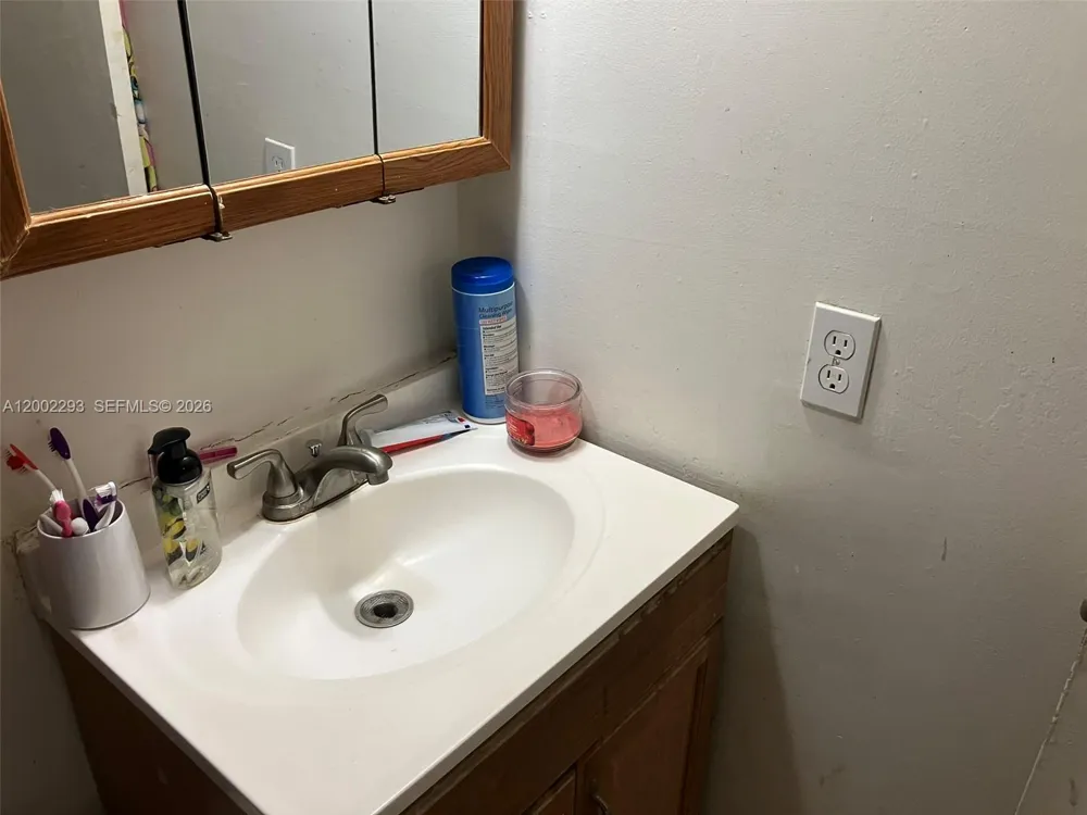 9311 SW 4th St #104B Miami, FL 33174