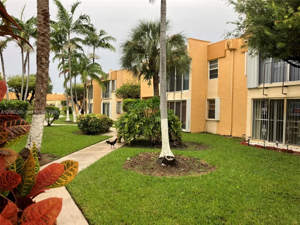 9311 SW 4th St #104B Miami, FL 33174