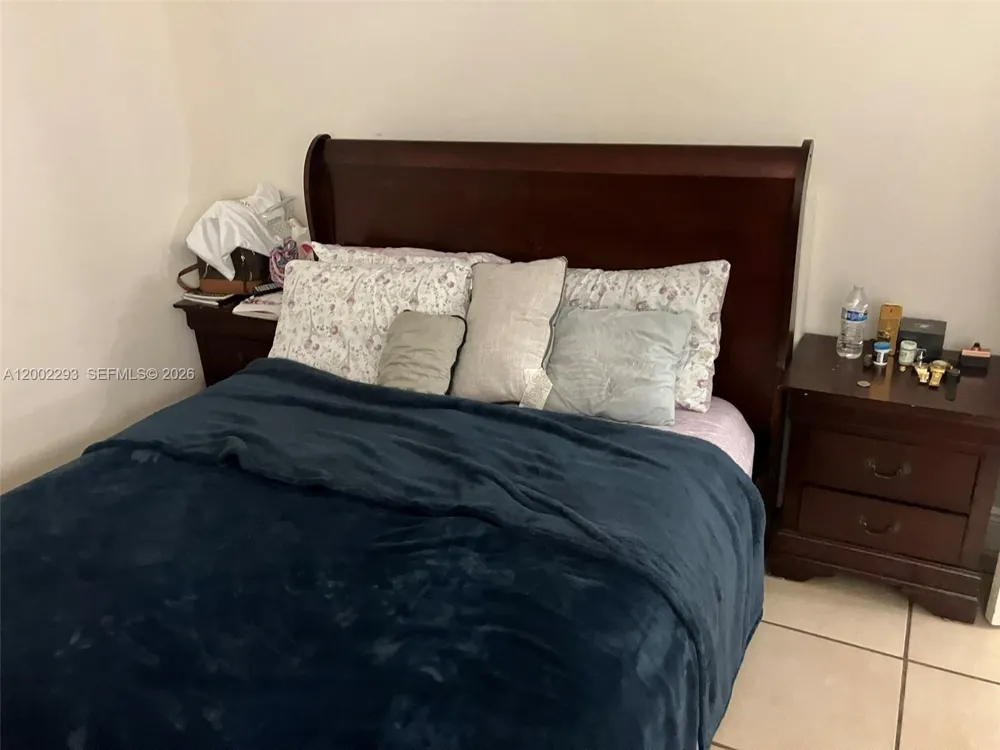 9311 SW 4th St #104B Miami, FL 33174