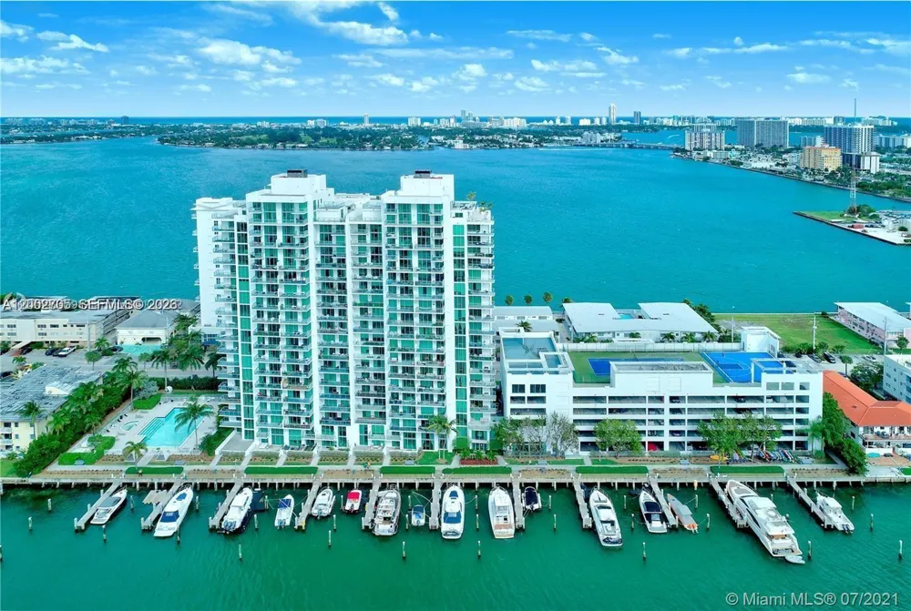 7930 East Dr #1505 North Bay Village, FL 33141