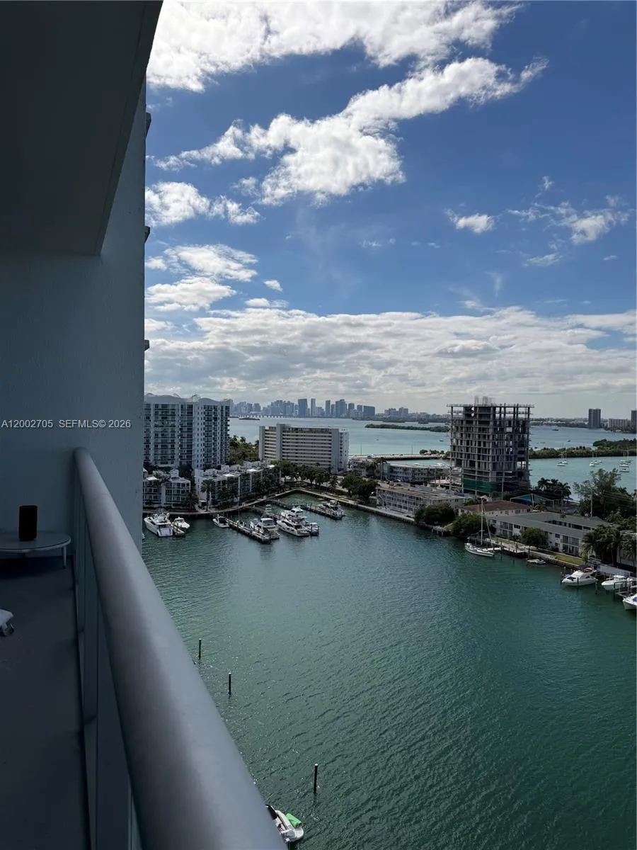 7930 East Dr #1505 North Bay Village, FL 33141