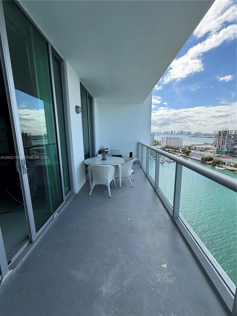 7930 East Dr #1505 North Bay Village, FL 33141
