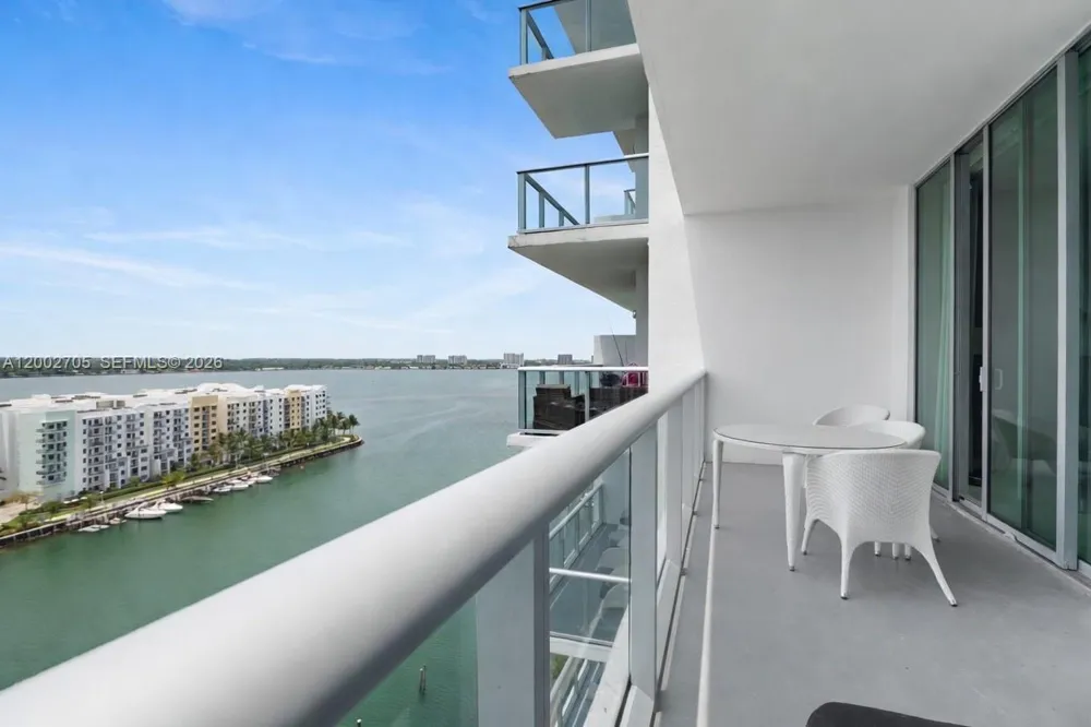 7930 East Dr #1505 North Bay Village, FL 33141