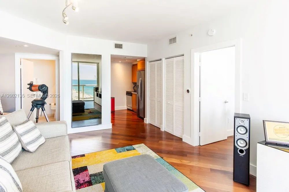 6365 Collins Ave #2306 Miami Beach, FL 33141
