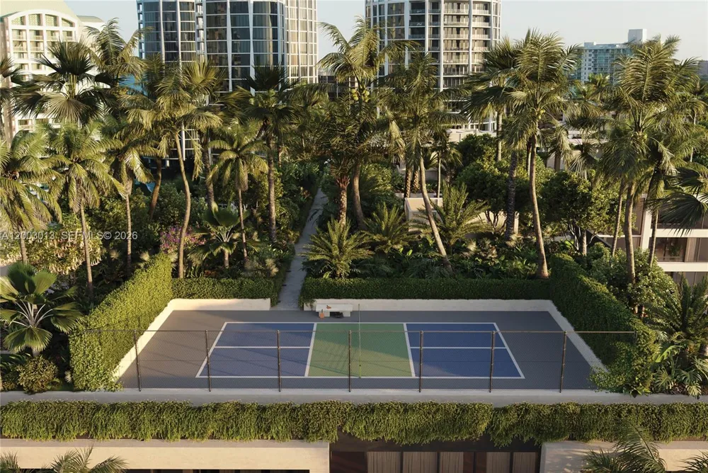 2835 Tigertail Ave #404S Coconut Grove, FL 33133