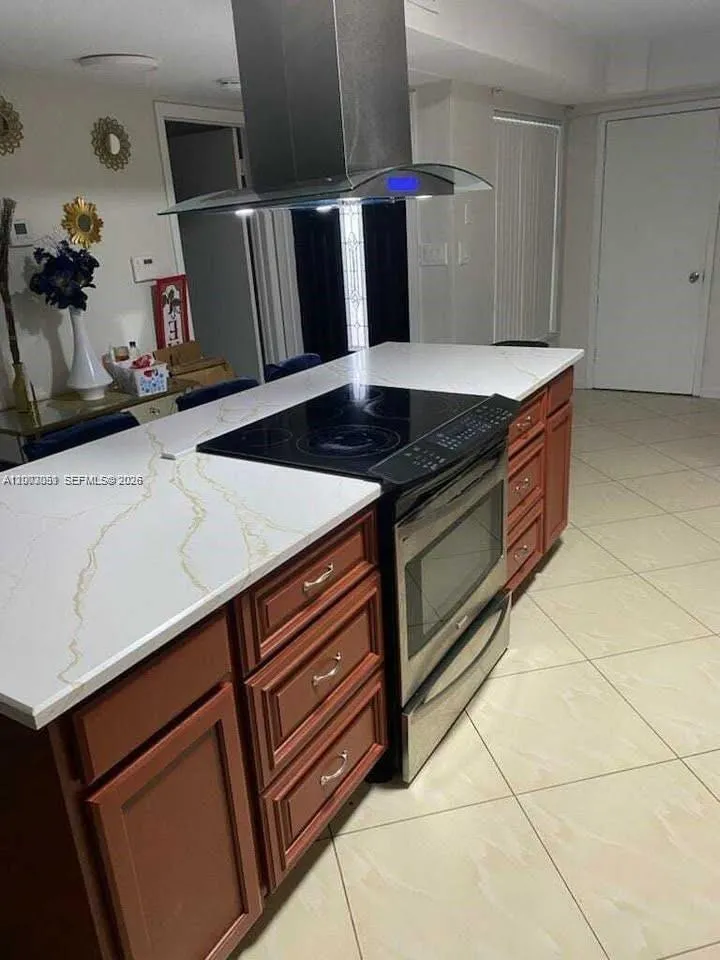 1815 NW 56th Ter #15 Lauderhill, FL 33313