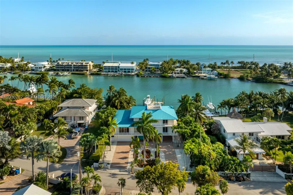 137 Sapodilla Dr Islamorada, FL 33036