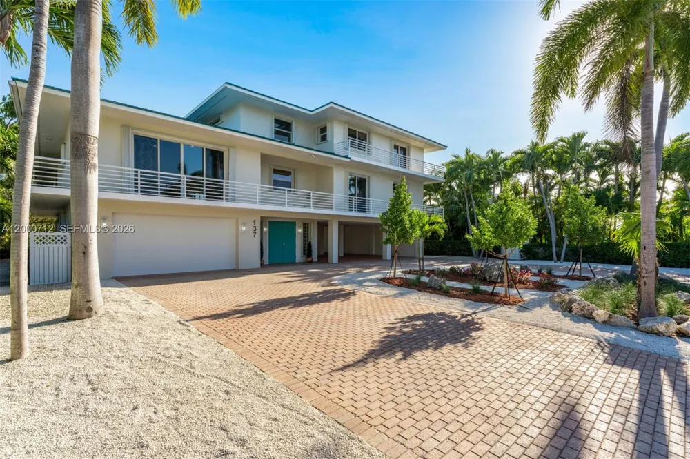 137 Sapodilla Dr Islamorada, FL 33036