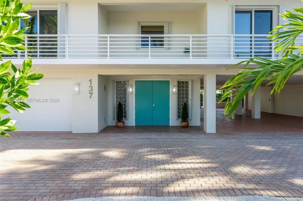 137 Sapodilla Dr Islamorada, FL 33036