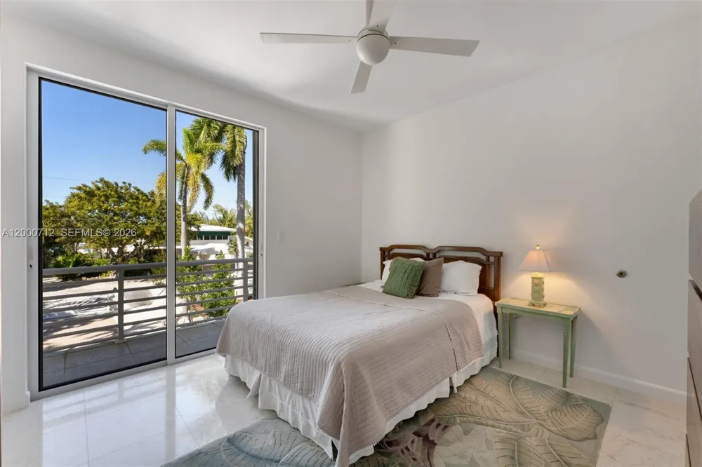 137 Sapodilla Dr Islamorada, FL 33036