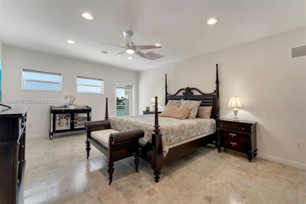 137 Sapodilla Dr Islamorada, FL 33036