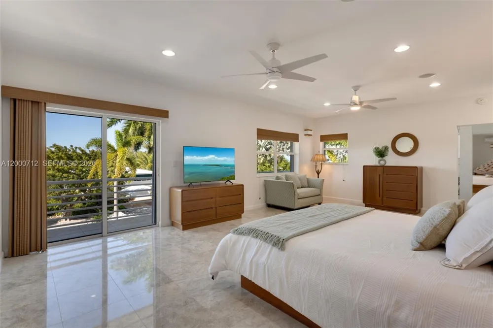 137 Sapodilla Dr Islamorada, FL 33036