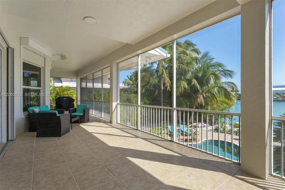 137 Sapodilla Dr Islamorada, FL 33036