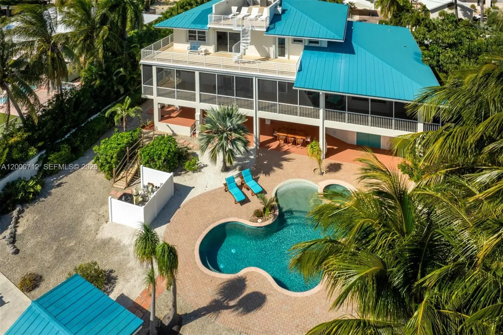 137 Sapodilla Dr Islamorada, FL 33036