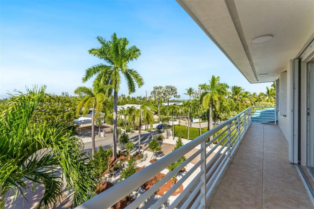 137 Sapodilla Dr Islamorada, FL 33036