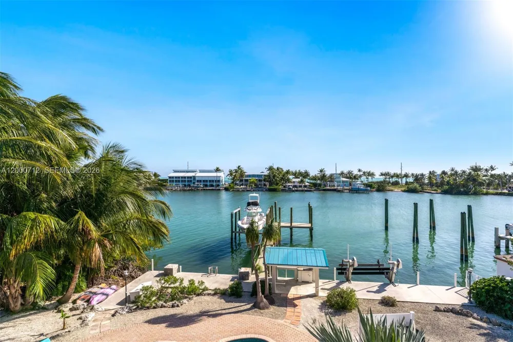137 Sapodilla Dr Islamorada, FL 33036