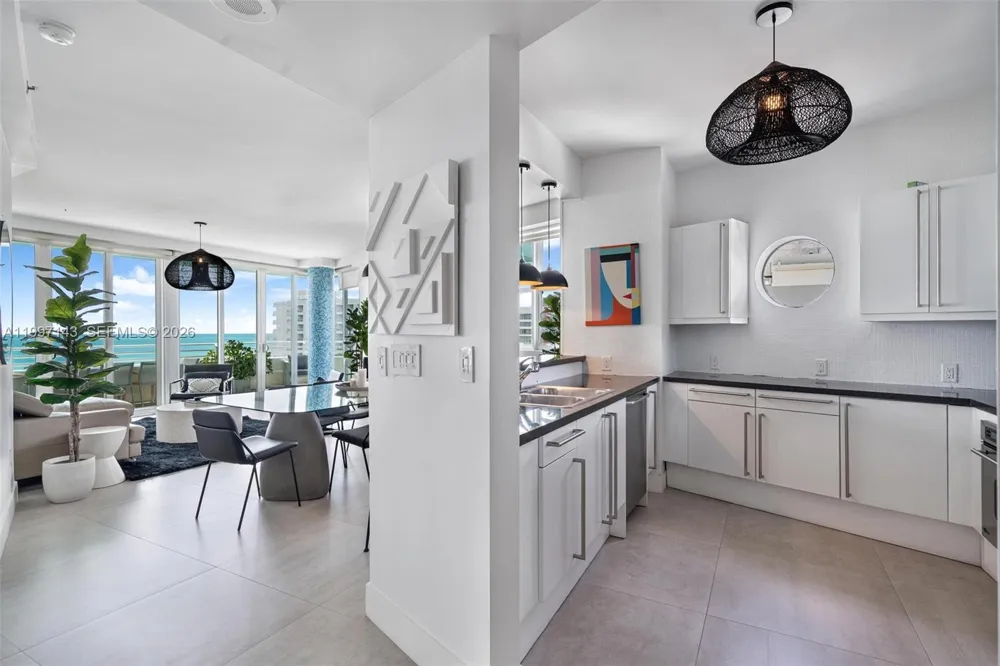 226 Ocean Dr #8F Miami Beach, FL 33139