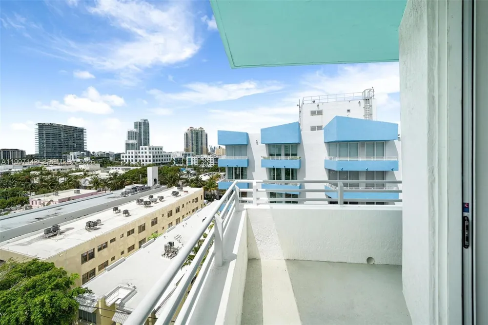 226 Ocean Dr #8F Miami Beach, FL 33139