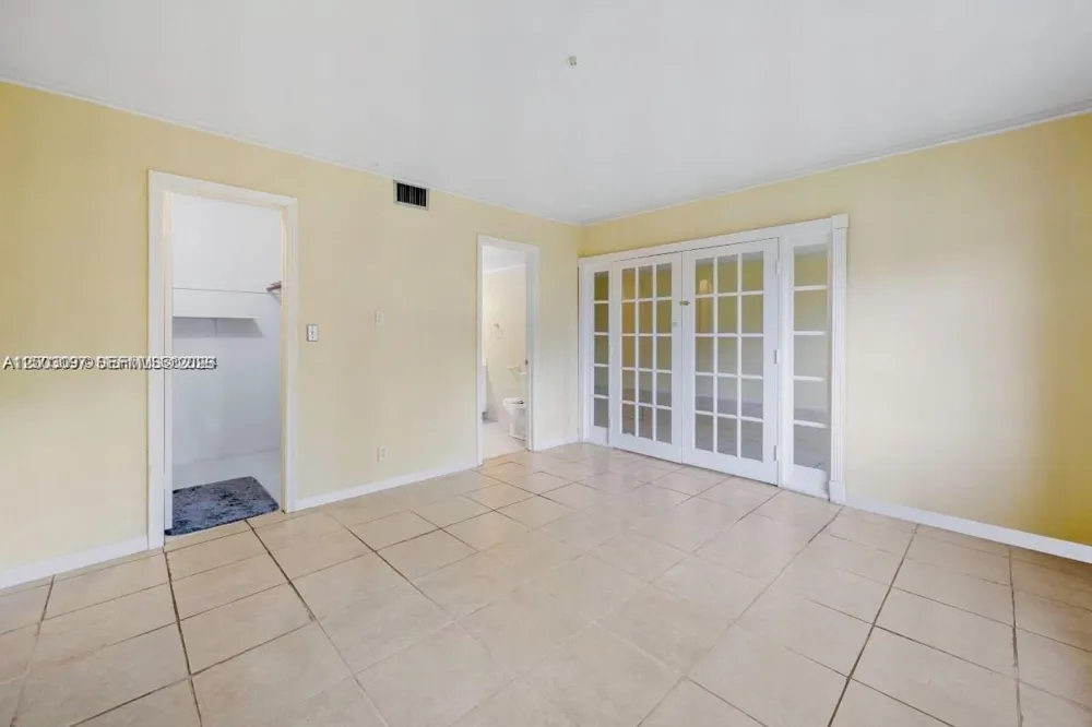 124 NE 19th Ct #114B Wilton Manors, FL 33305