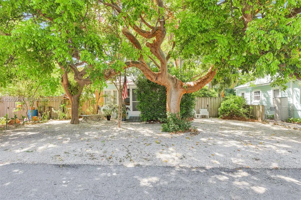 140 Tavern Dr Tavernier, FL 33070
