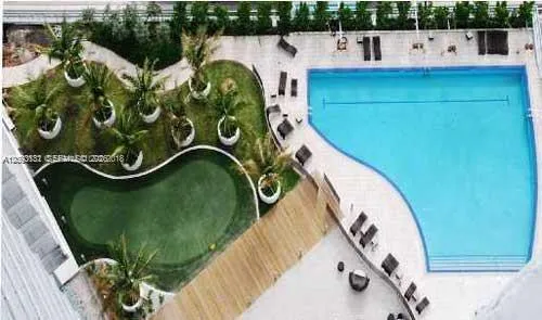 888 Biscayne Blvd #4310 Miami, FL 33132