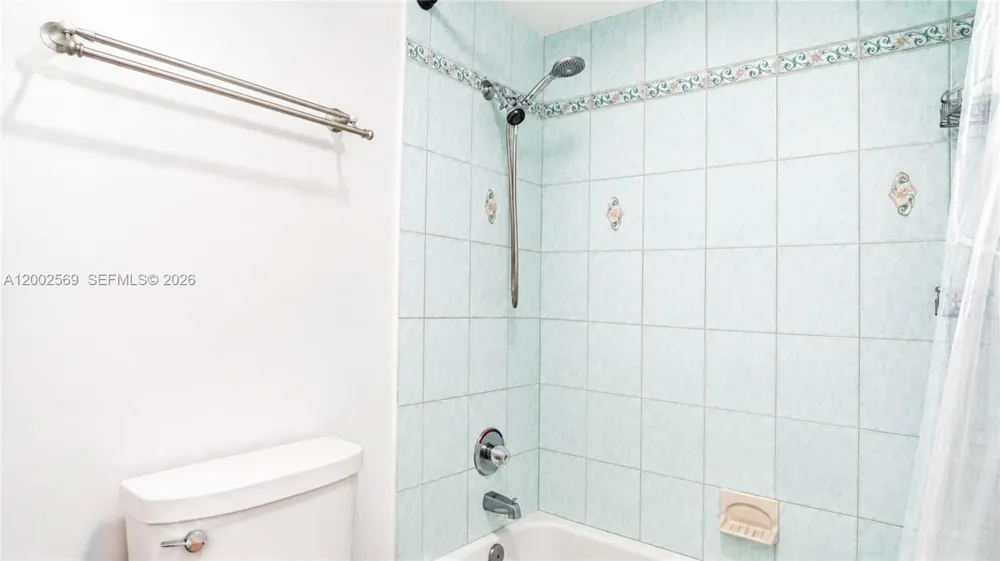 100 Lincoln Rd #1209 Miami Beach, FL 33139