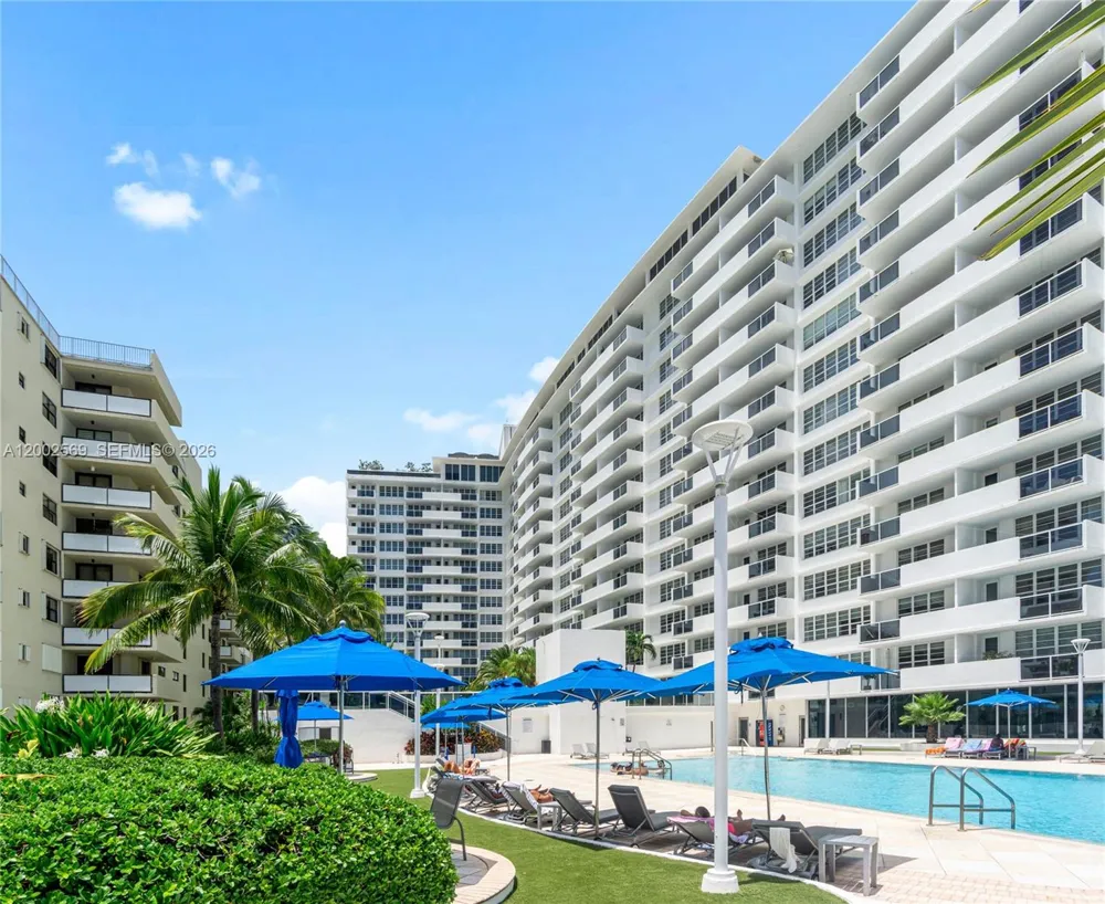 100 Lincoln Rd #1209 Miami Beach, FL 33139