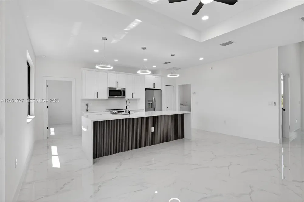 3903 SW 11 Lehigh Acres, FL 33976