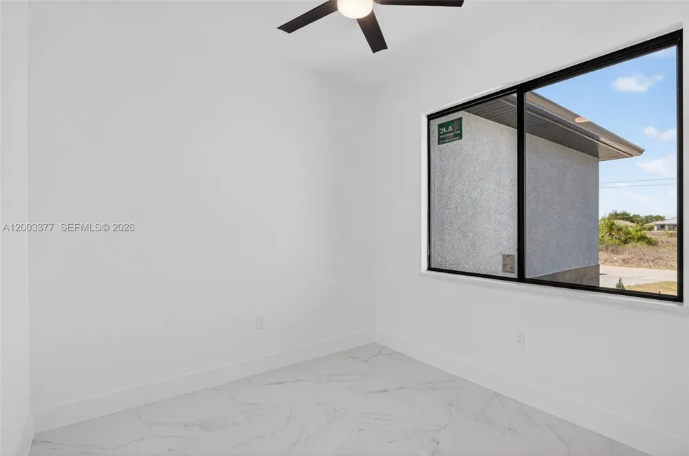 3903 SW 11 Lehigh Acres, FL 33976