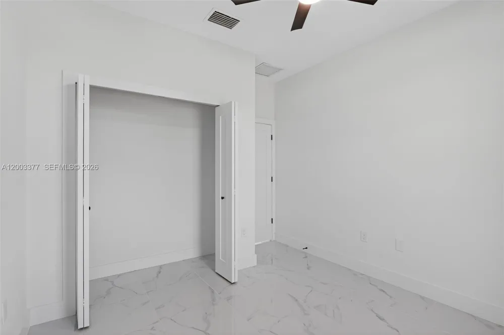 3903 SW 11 Lehigh Acres, FL 33976