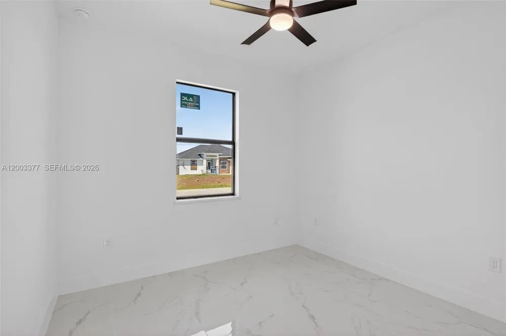 3903 SW 11 Lehigh Acres, FL 33976