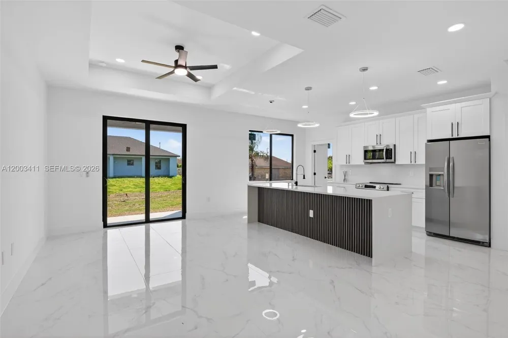 312 Rand Ave. Lehigh Acres, FL 33974