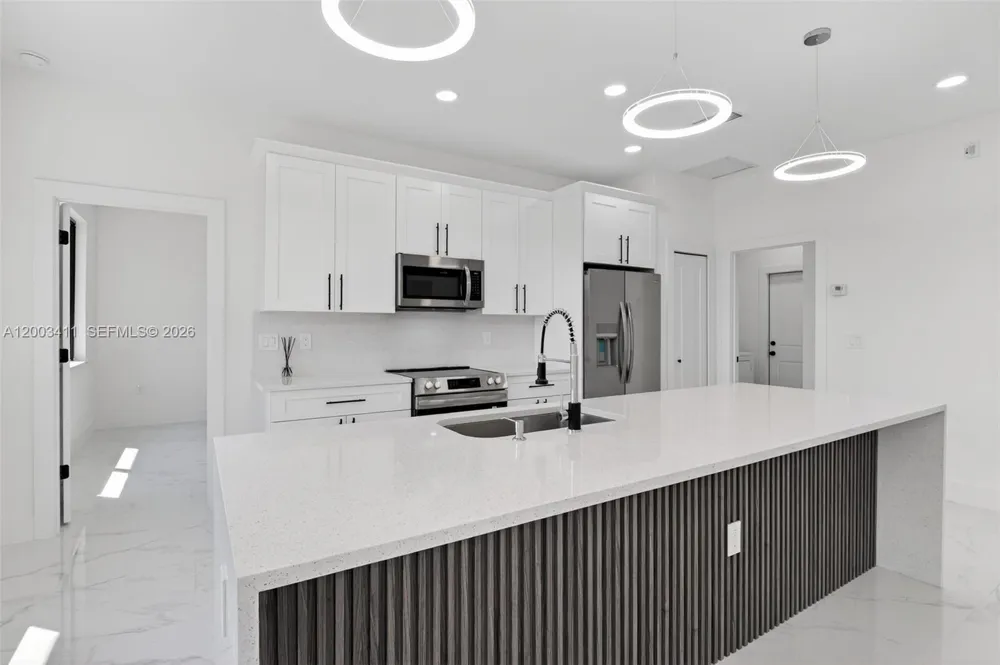 312 Rand Ave. Lehigh Acres, FL 33974