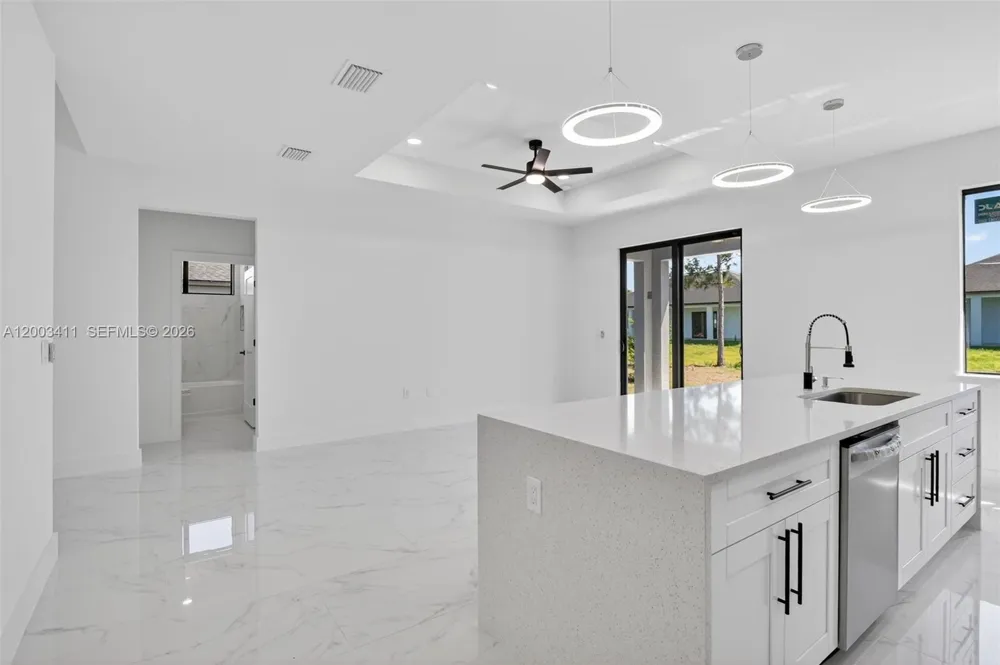 312 Rand Ave. Lehigh Acres, FL 33974
