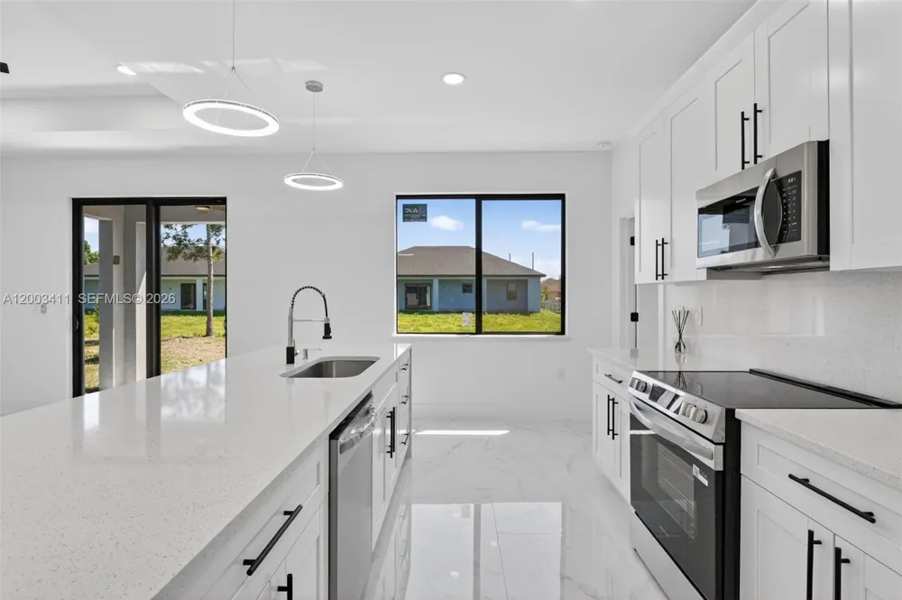 312 Rand Ave. Lehigh Acres, FL 33974