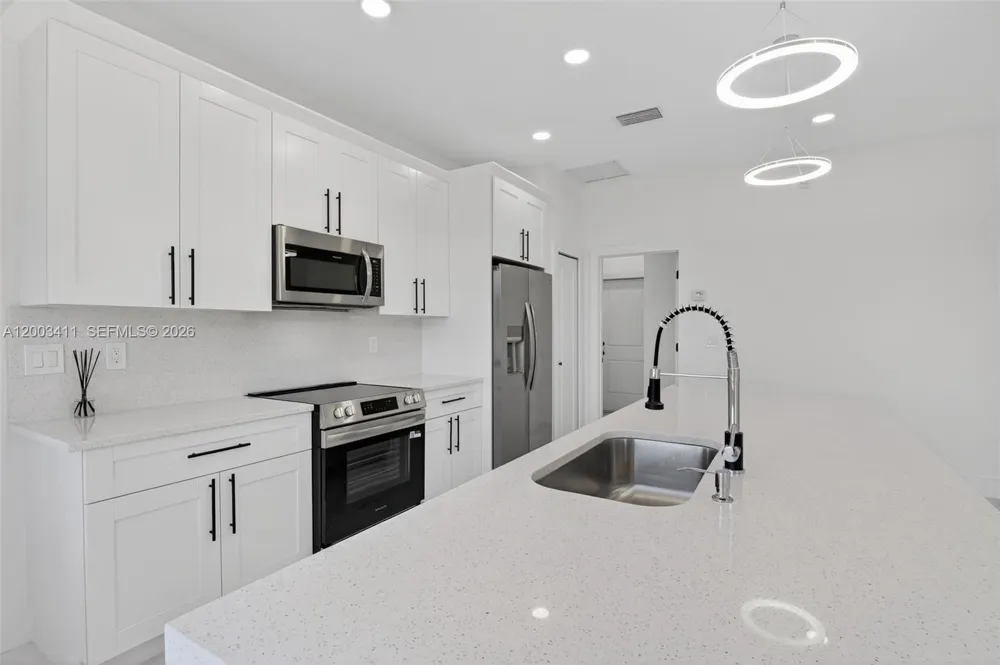 312 Rand Ave. Lehigh Acres, FL 33974
