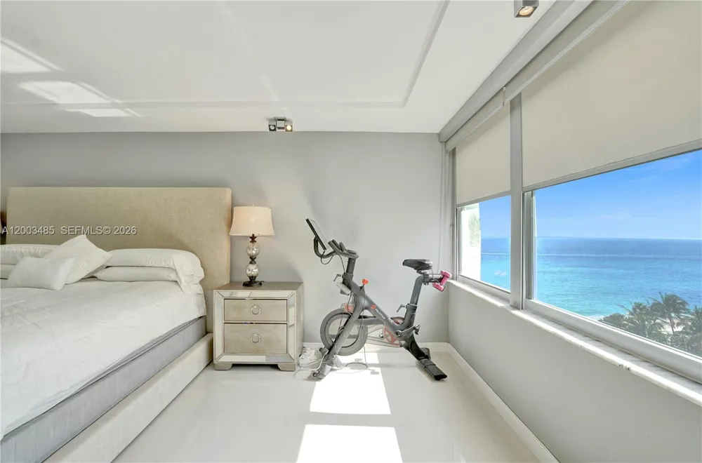 2751 S Ocean Dr #908S Hollywood, FL 33019