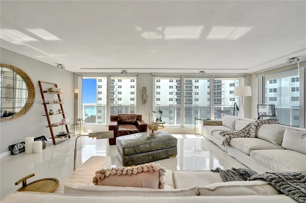 2751 S Ocean Dr #908S Hollywood, FL 33019