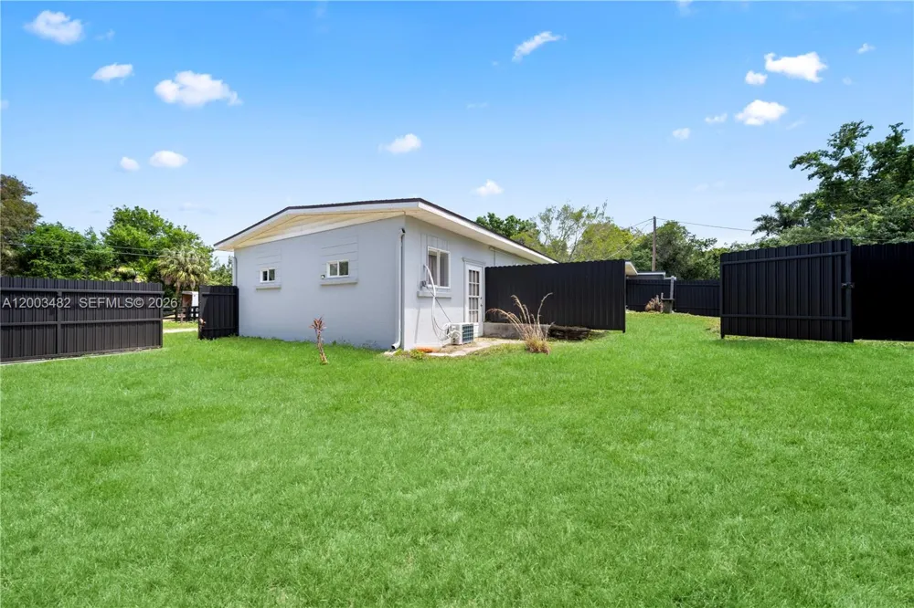 1507 Lavilla RD Other City - In The State Of Florida, FL 33950