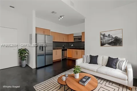 300 S Biscayne Blvd #PH-3903