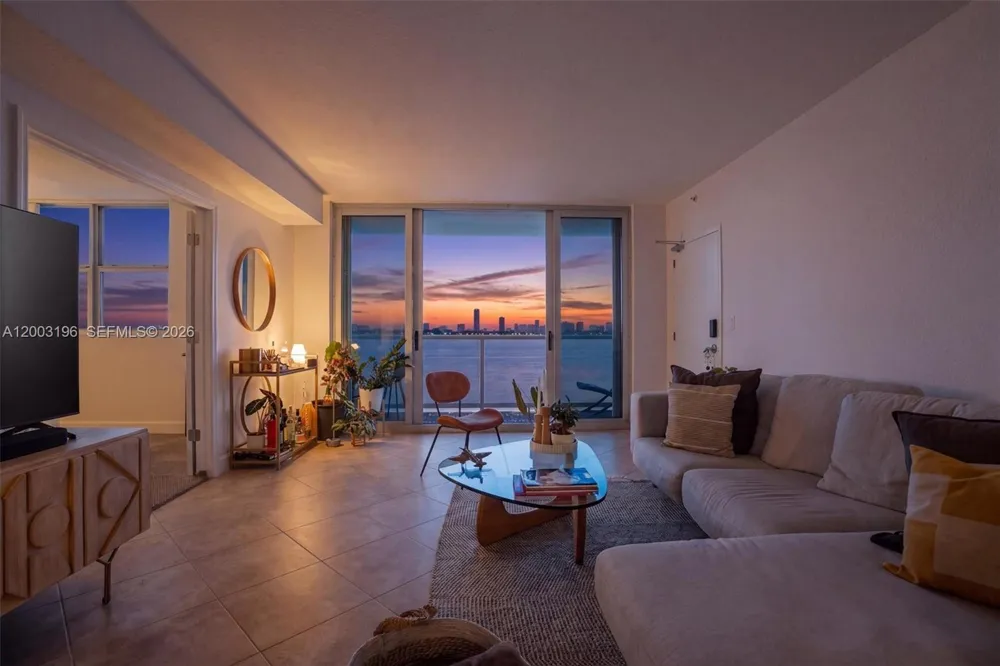 7501 E Treasure Dr #4EF North Bay Village, FL 33141