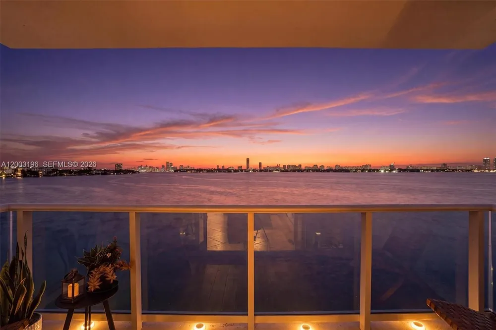 7501 E Treasure Dr #4EF North Bay Village, FL 33141